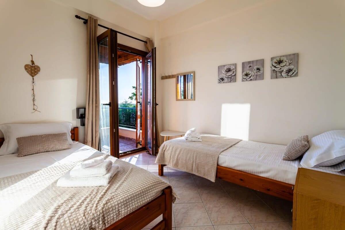 Nelly'S Seaview Retreat - Summer Cozy Getaway Apartment Zacharo Bagian luar foto
