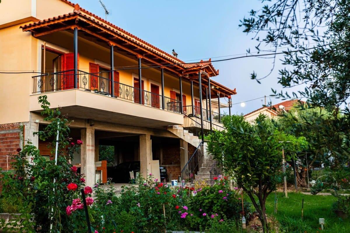 Nelly'S Seaview Retreat - Summer Cozy Getaway Apartment Zacharo Bagian luar foto